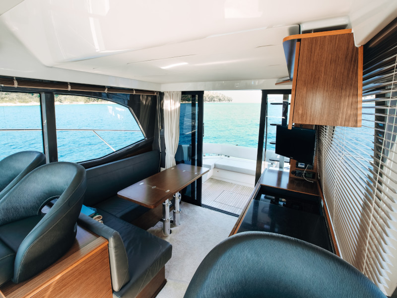 Bavaria R40 FLY — photo 22