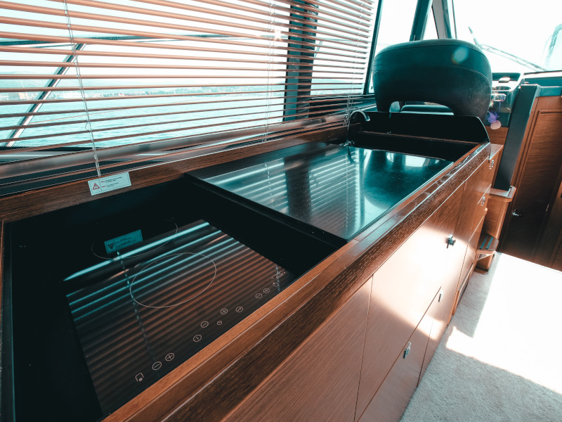 Bavaria R40 FLY — photo 2