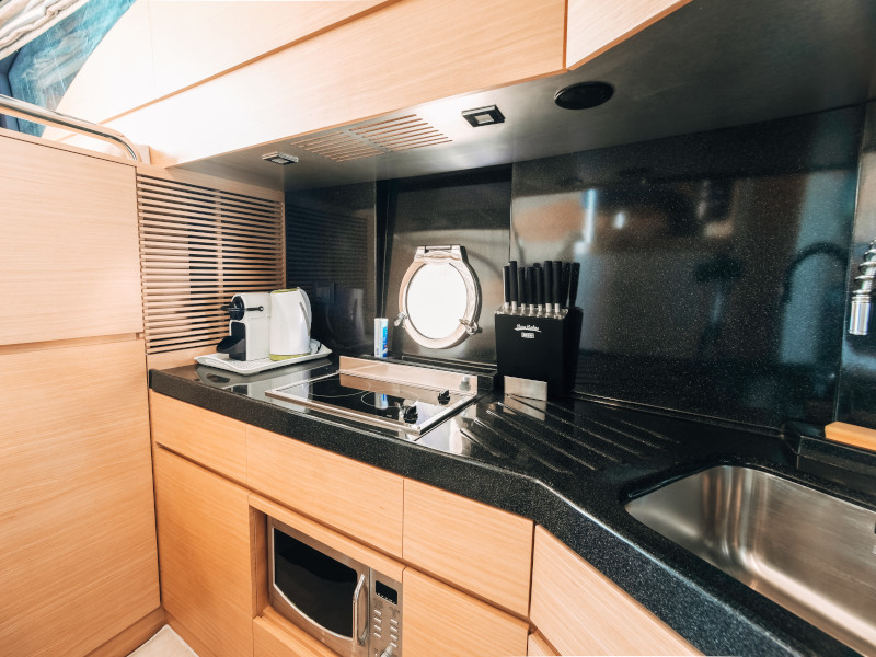 Azimut 43 Fly — photo 18