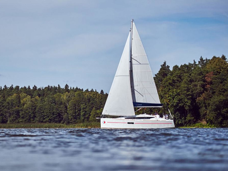 Sun Odyssey 319 — photo 1