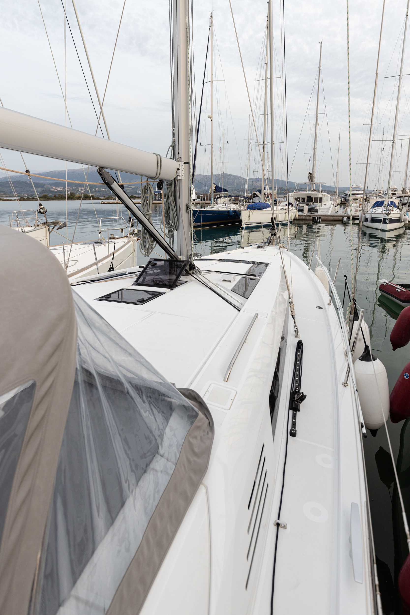 Oceanis 46.1 — photo 21