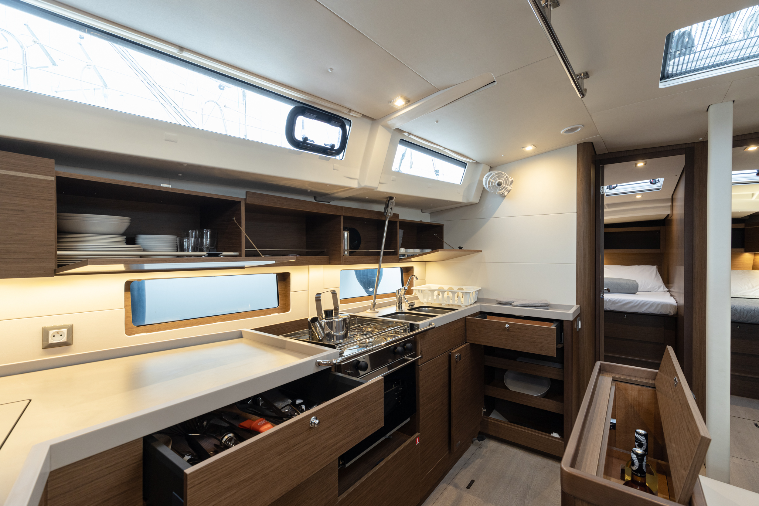 Oceanis 46.1 — photo 7