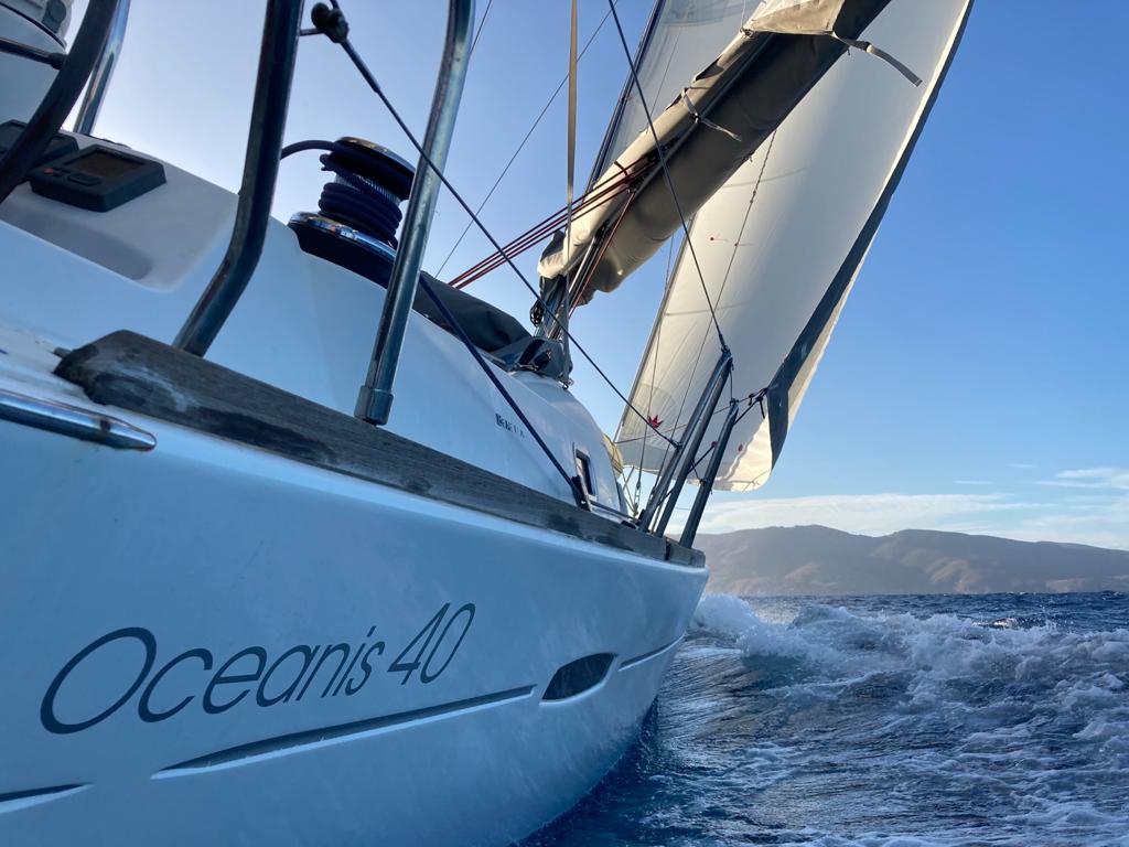 Beneteau Oceanis 40 — photo 3