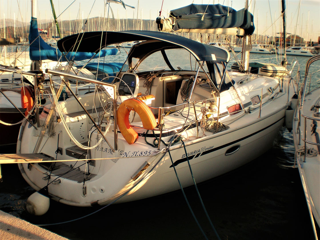 Bavaria 39 Cruiser — photo 1