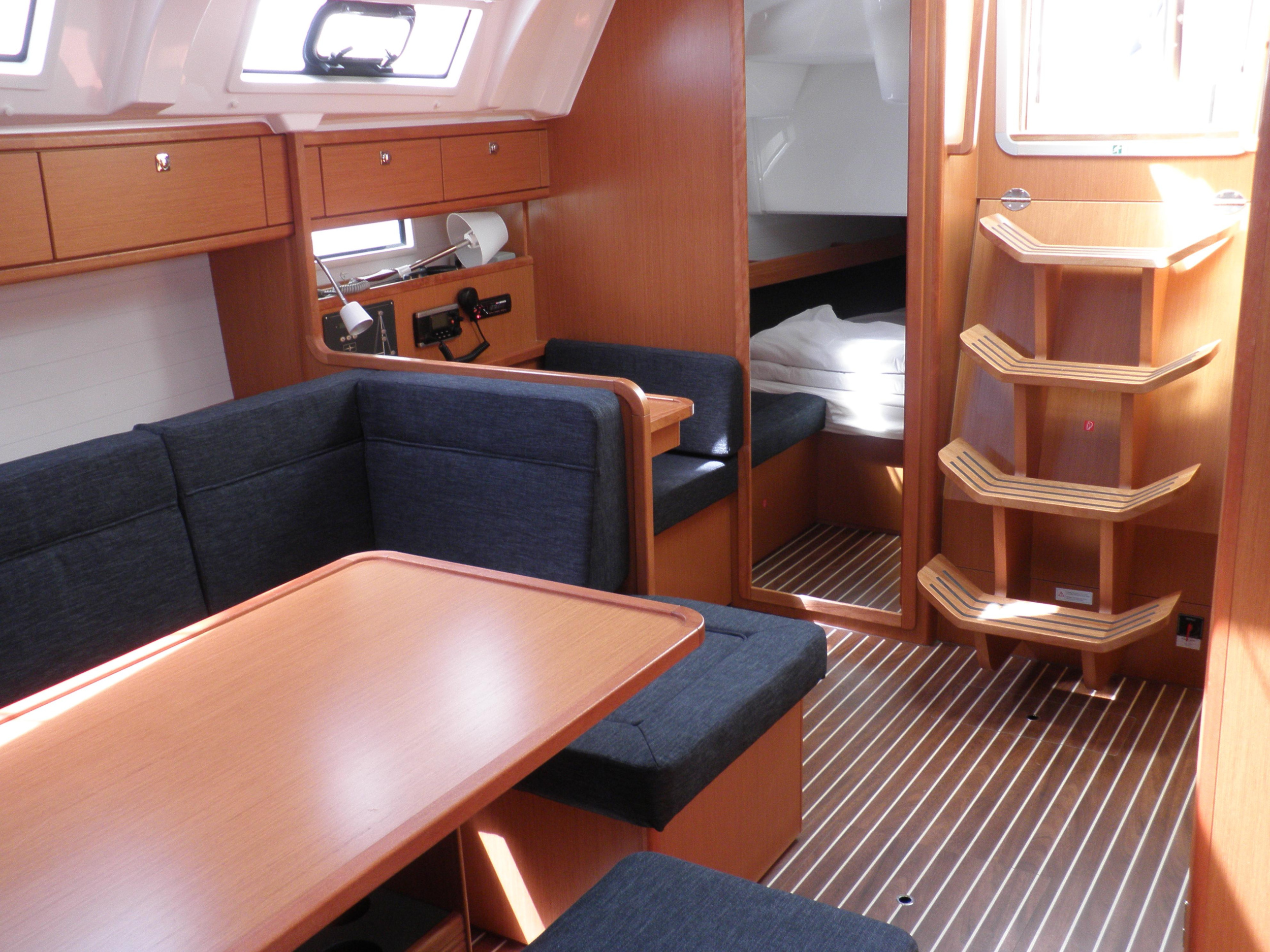 Bavaria Cruiser 41 — photo 2