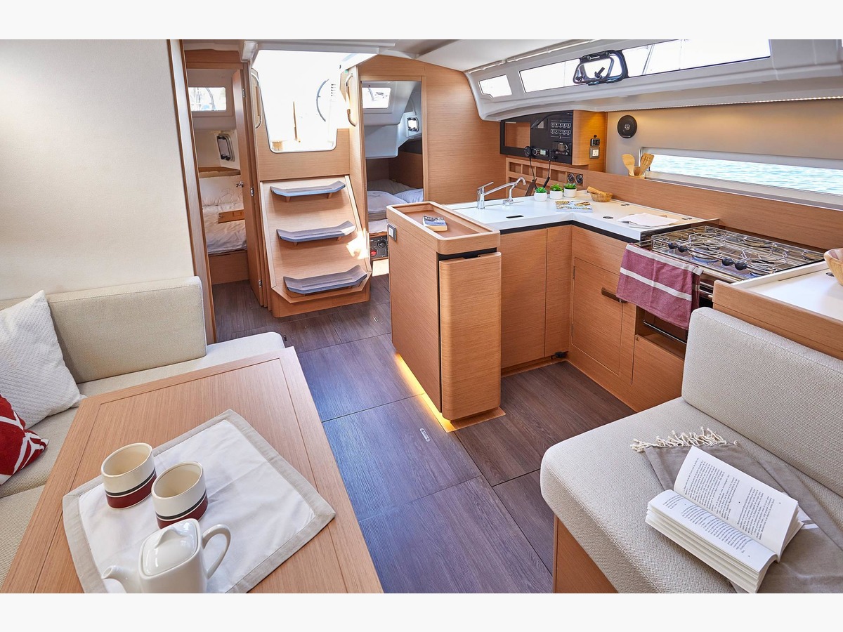 Sun Odyssey 410 — photo 5