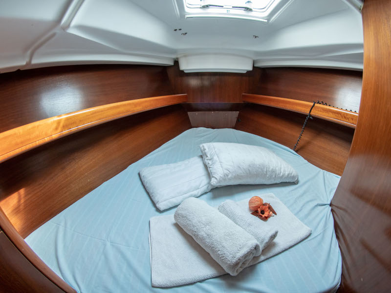 Oceanis 411 Clipper — photo 15