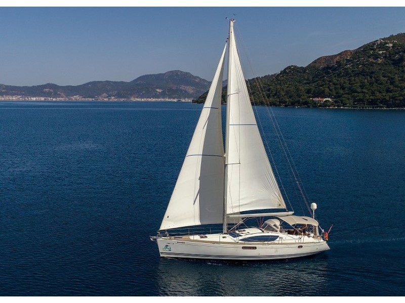 Sun Odyssey 50 DS — photo 1