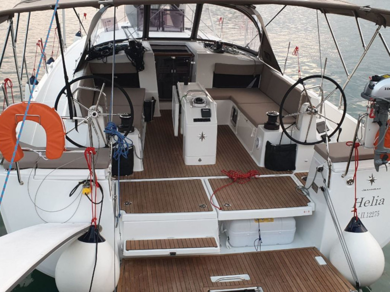 Sun Odyssey 490 — photo 7