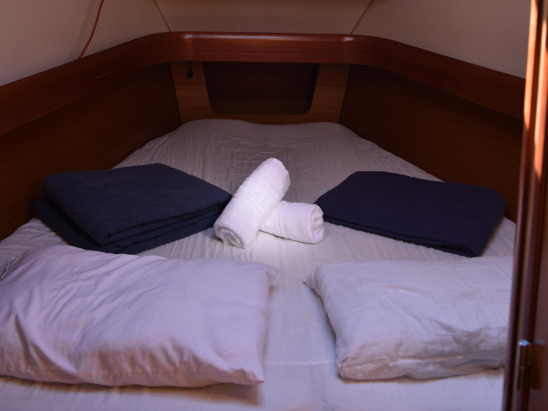 Sun Odyssey 42 i — photo 5