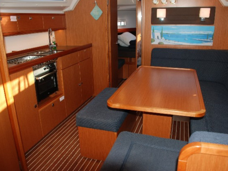 Bavaria Cruiser 41 — photo 7