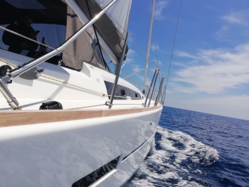 Dufour 460 Grand Large — photo 9