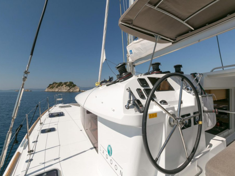 Lagoon 400 S2 — photo 17