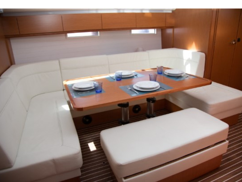 Bavaria Cruiser 51 — photo 20