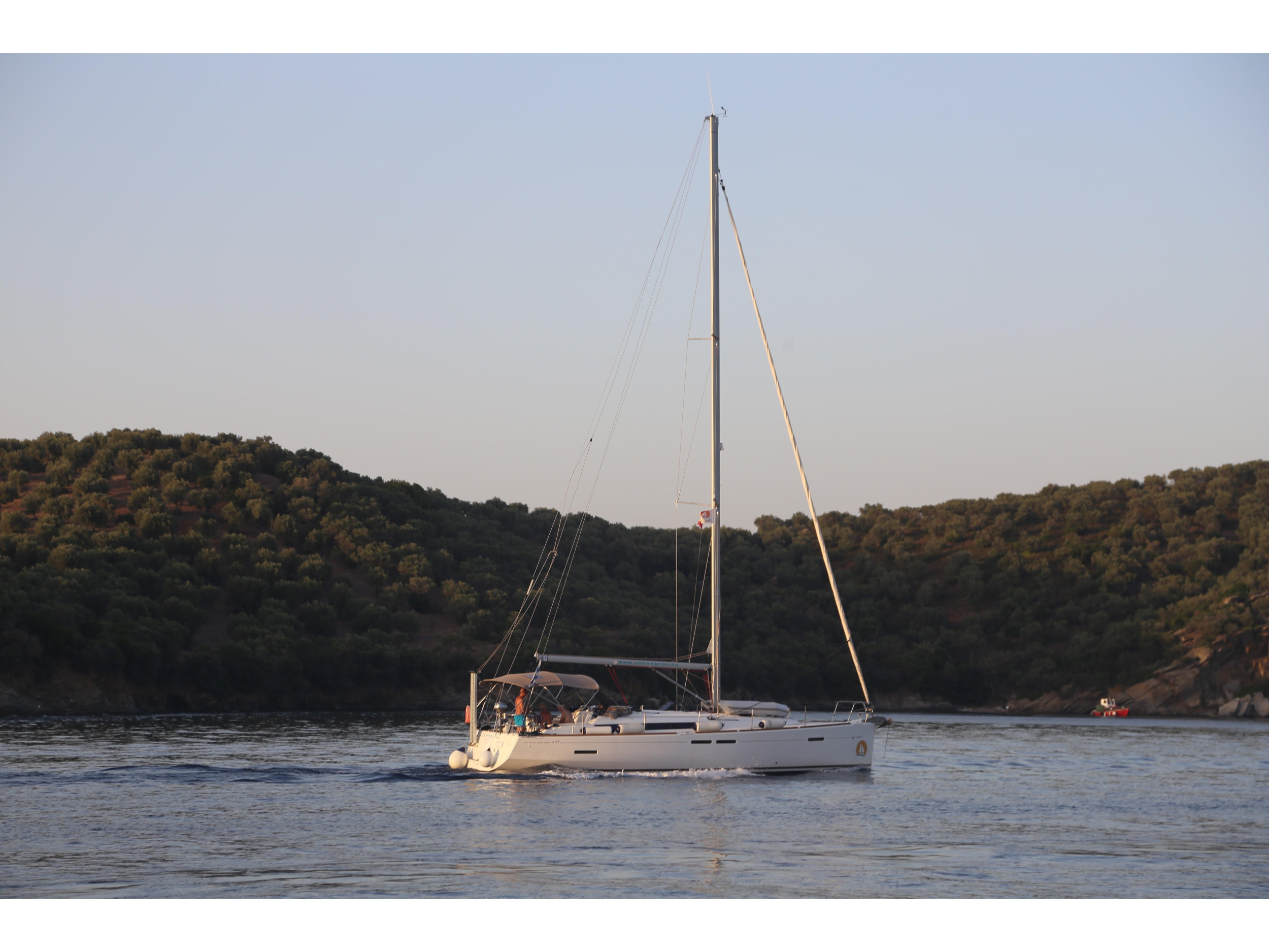 Sun Odyssey 439 — photo 1