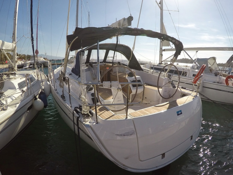 Bavaria 37 — photo 2