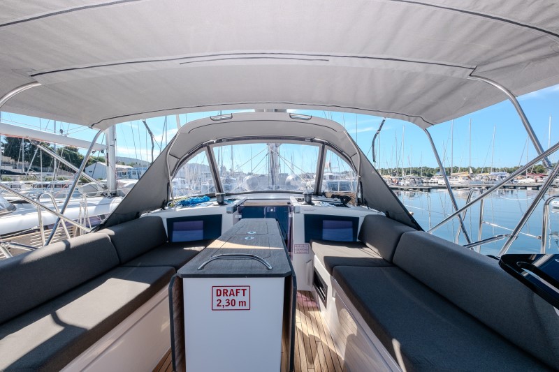 Dufour 41 GL — photo 12