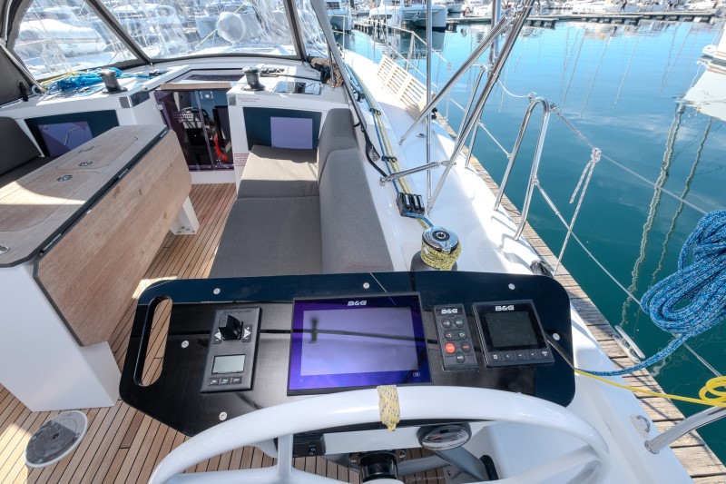 Dufour 41 GL — photo 34