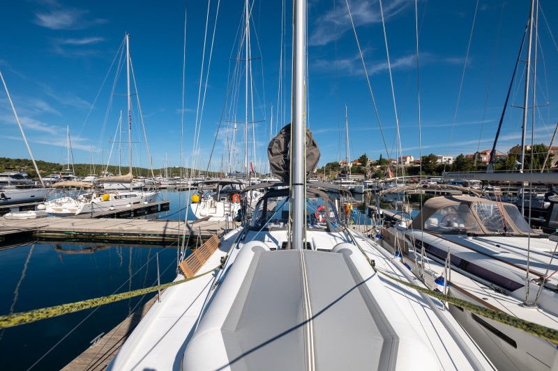 Dufour 41 GL — photo 32