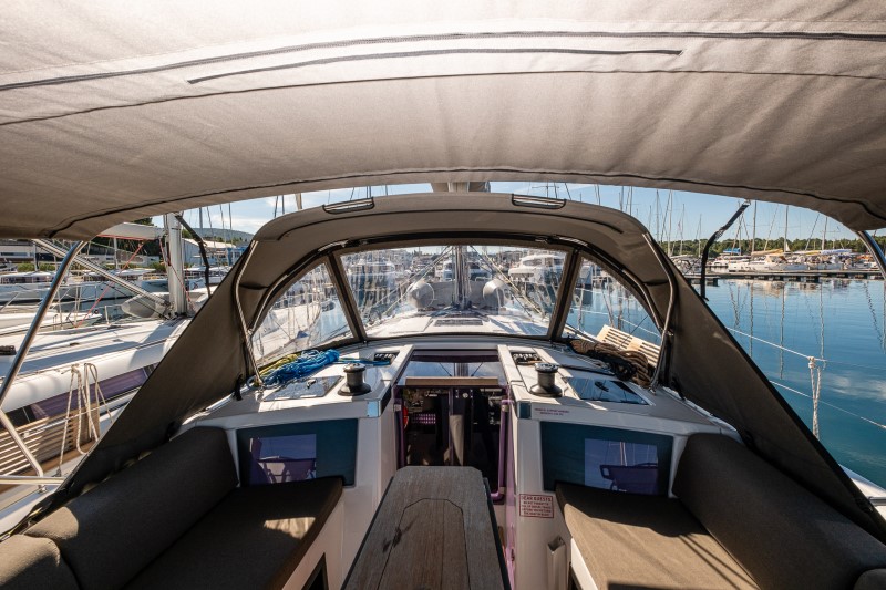 Dufour 41 GL — photo 27
