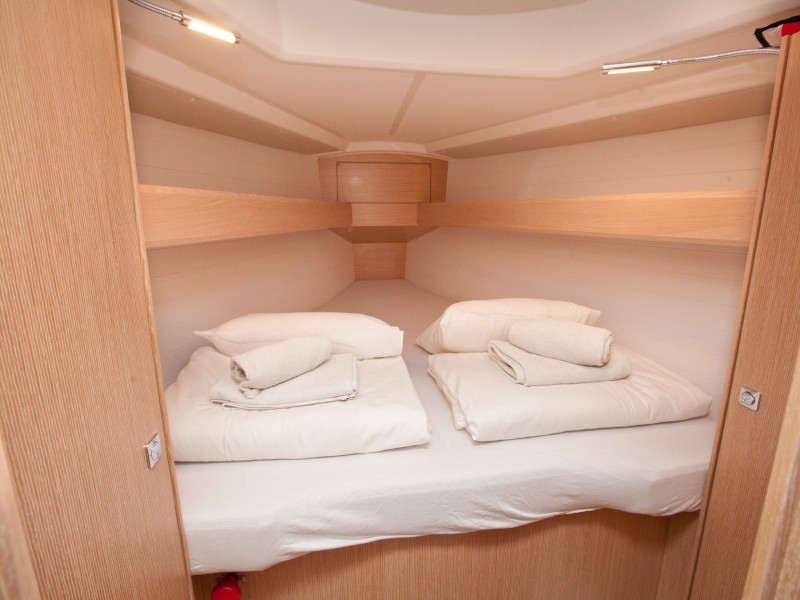 Bavaria Cruiser 34 Style — photo 19