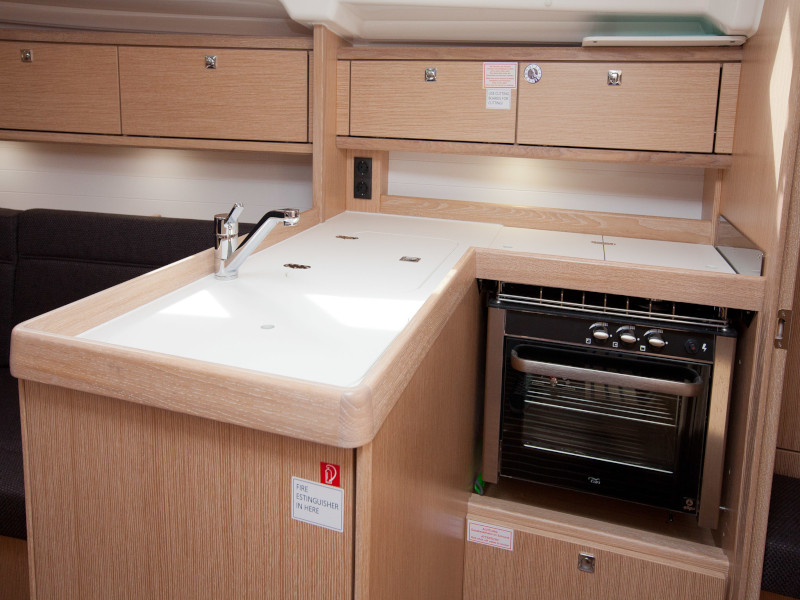 Bavaria Cruiser 34 Style — photo 15