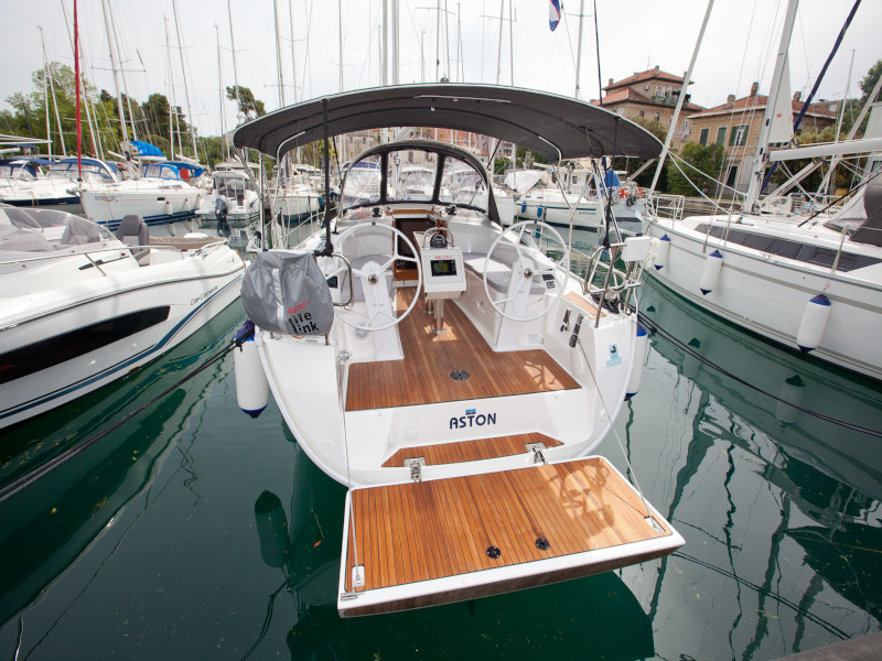 Bavaria Cruiser 34 Style — photo 6