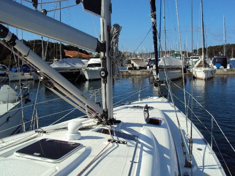 Bavaria 39 Cruiser — photo 14