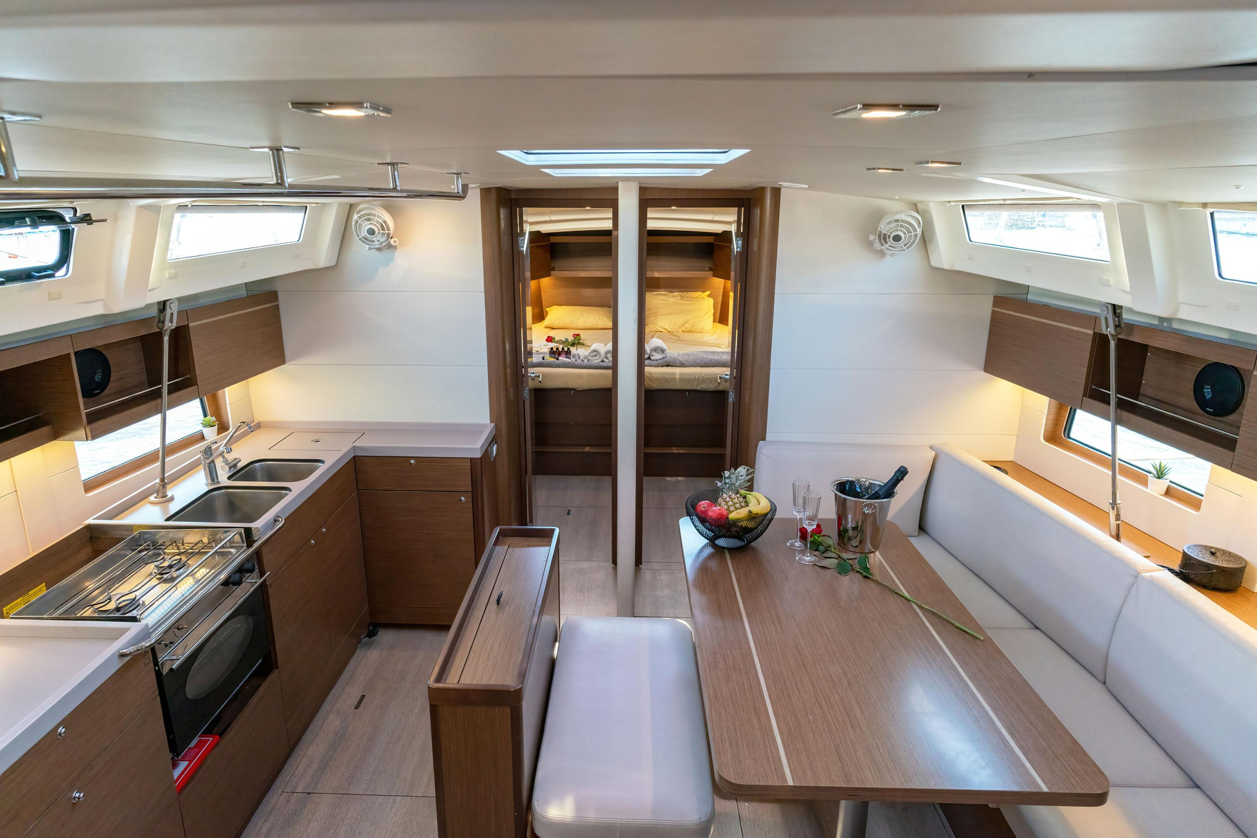Oceanis 46.1 — photo 4