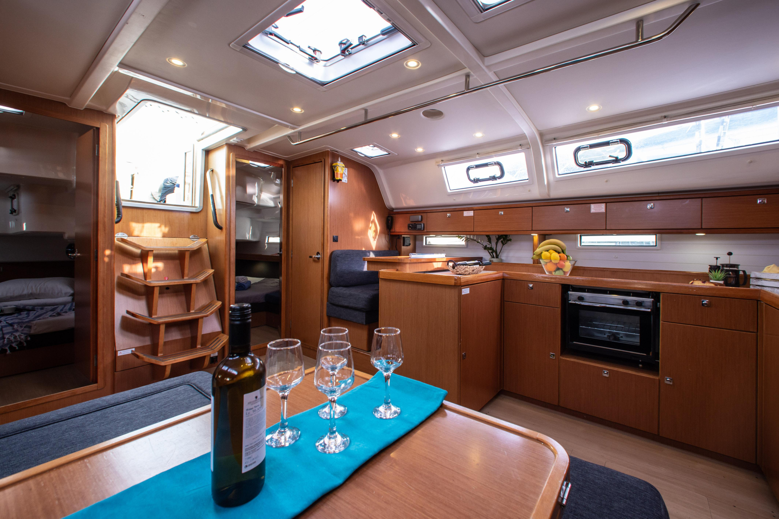 Bavaria Cruiser 51 — photo 16