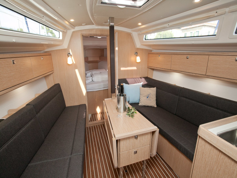 Bavaria Cruiser 34 Style — photo 9