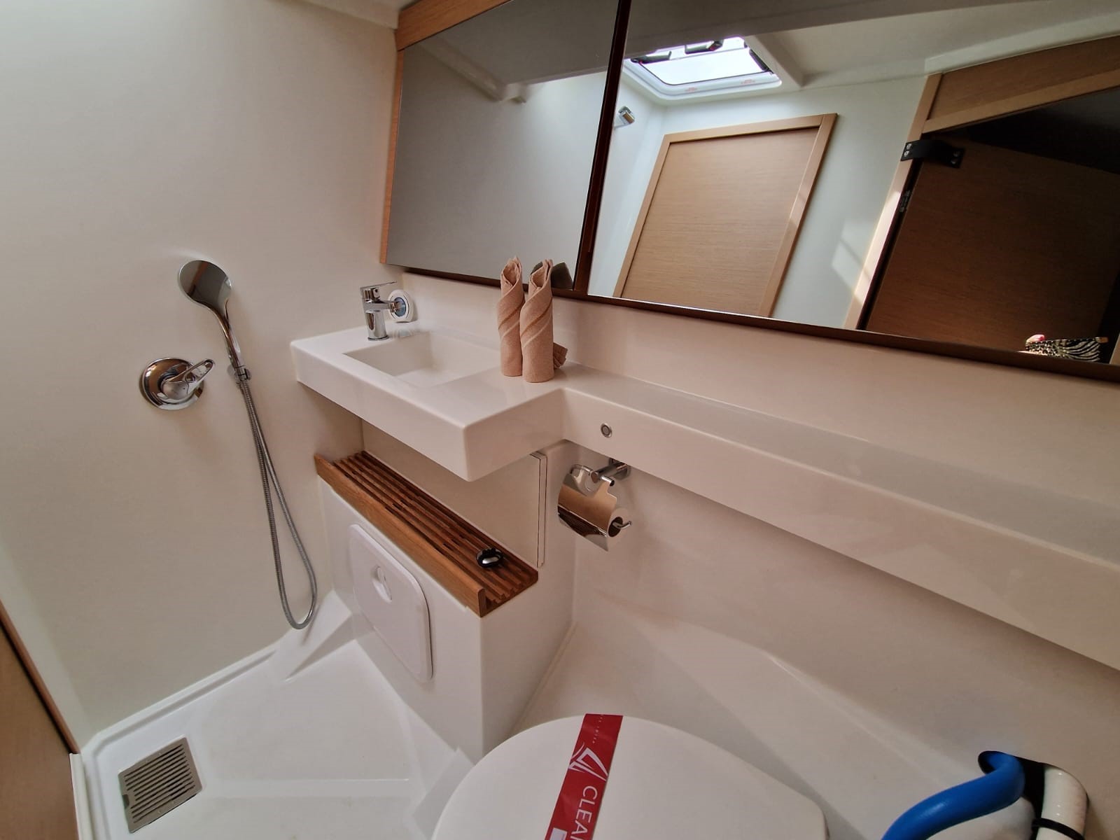 JEANNEAU SO 440 — photo 11