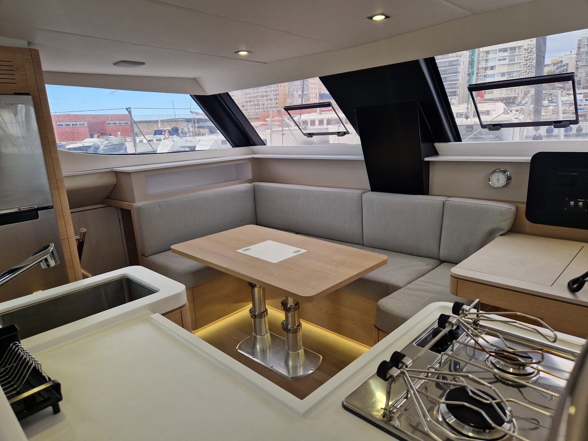 AVENTURA 37 — photo 10