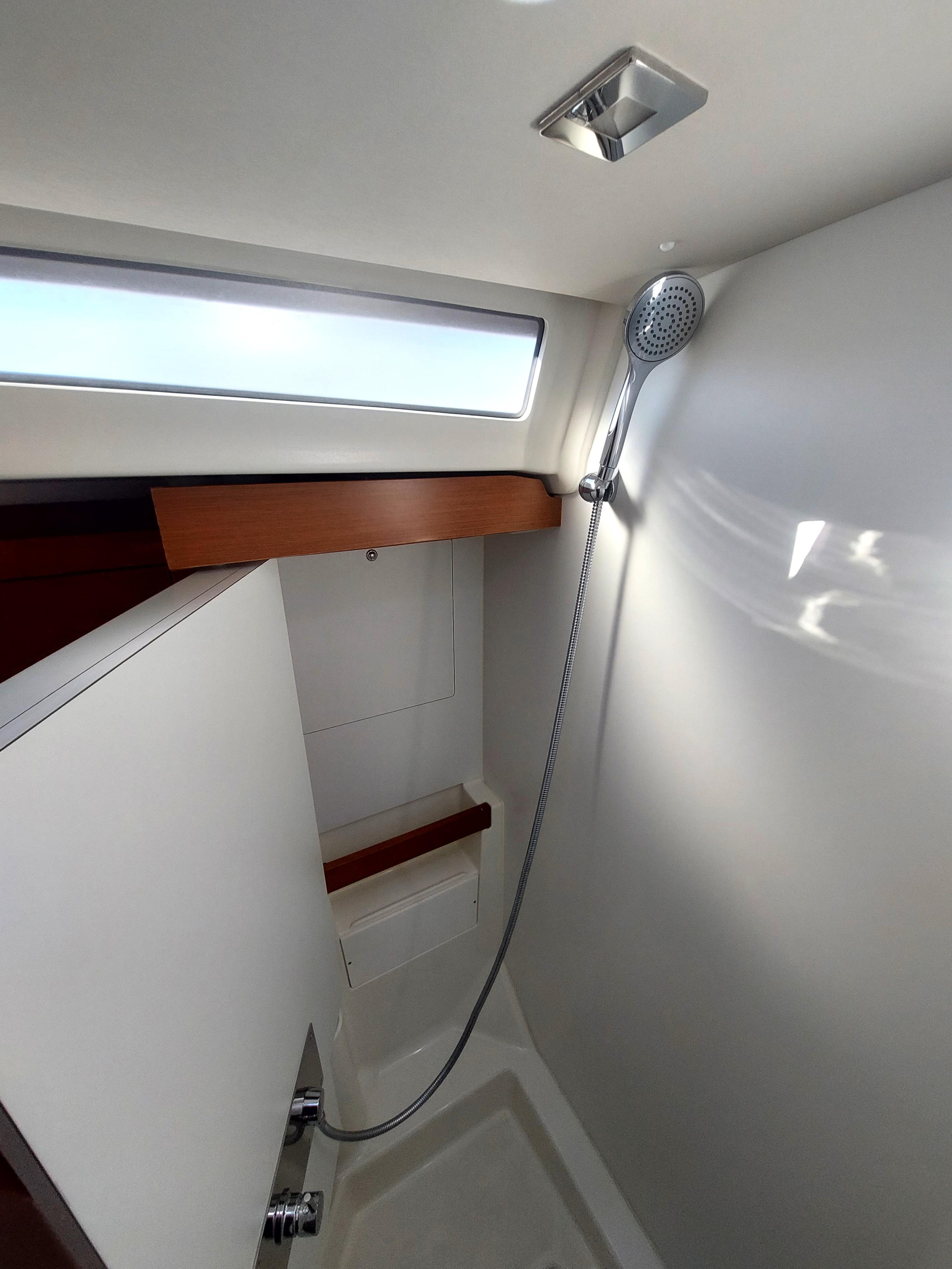 Oceanis 51.1 — photo 6