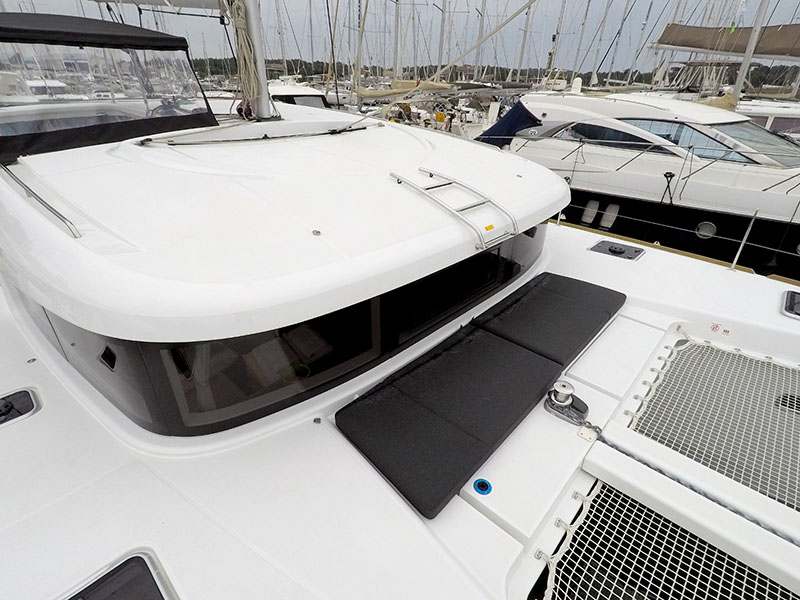 Lagoon 40 — photo 16