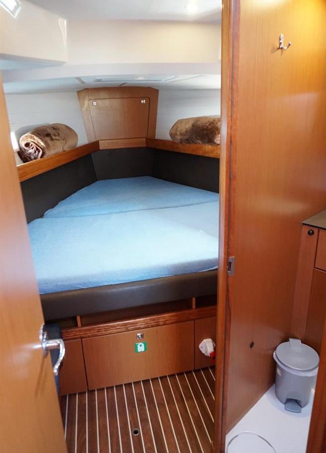 Bavaria Cruiser 41 — photo 29