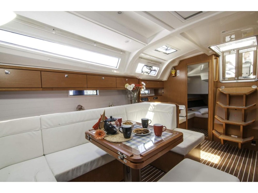 Bavaria Cruiser 41 — photo 16