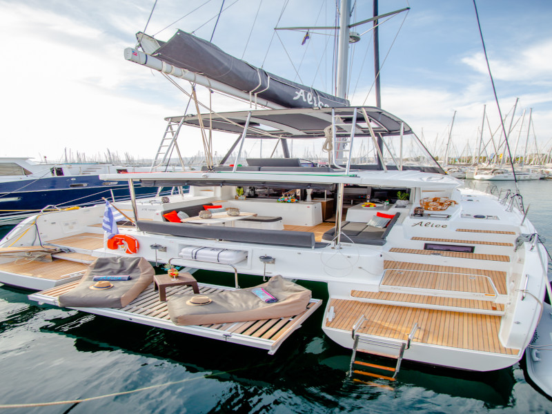 Lagoon 46 — photo 21