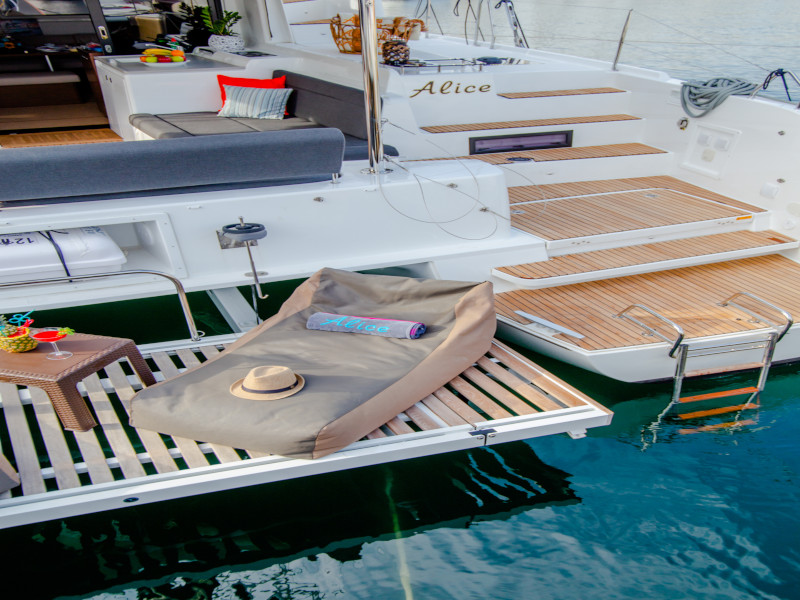 Lagoon 46 — photo 24