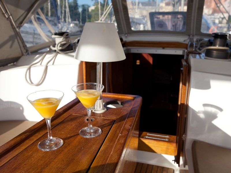 Bavaria Cruiser 37 — photo 31