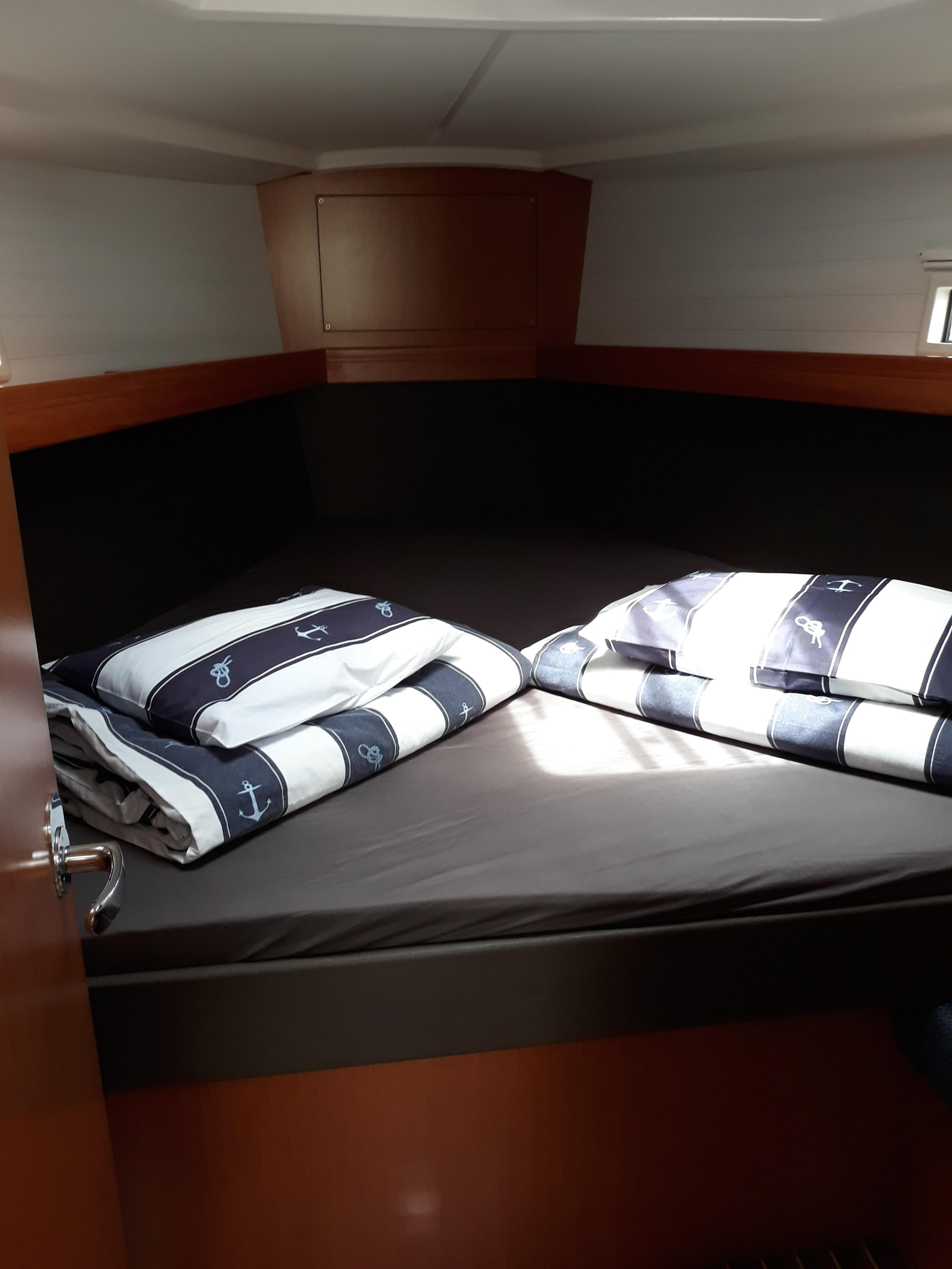 Bavaria Cruiser 37 — photo 4