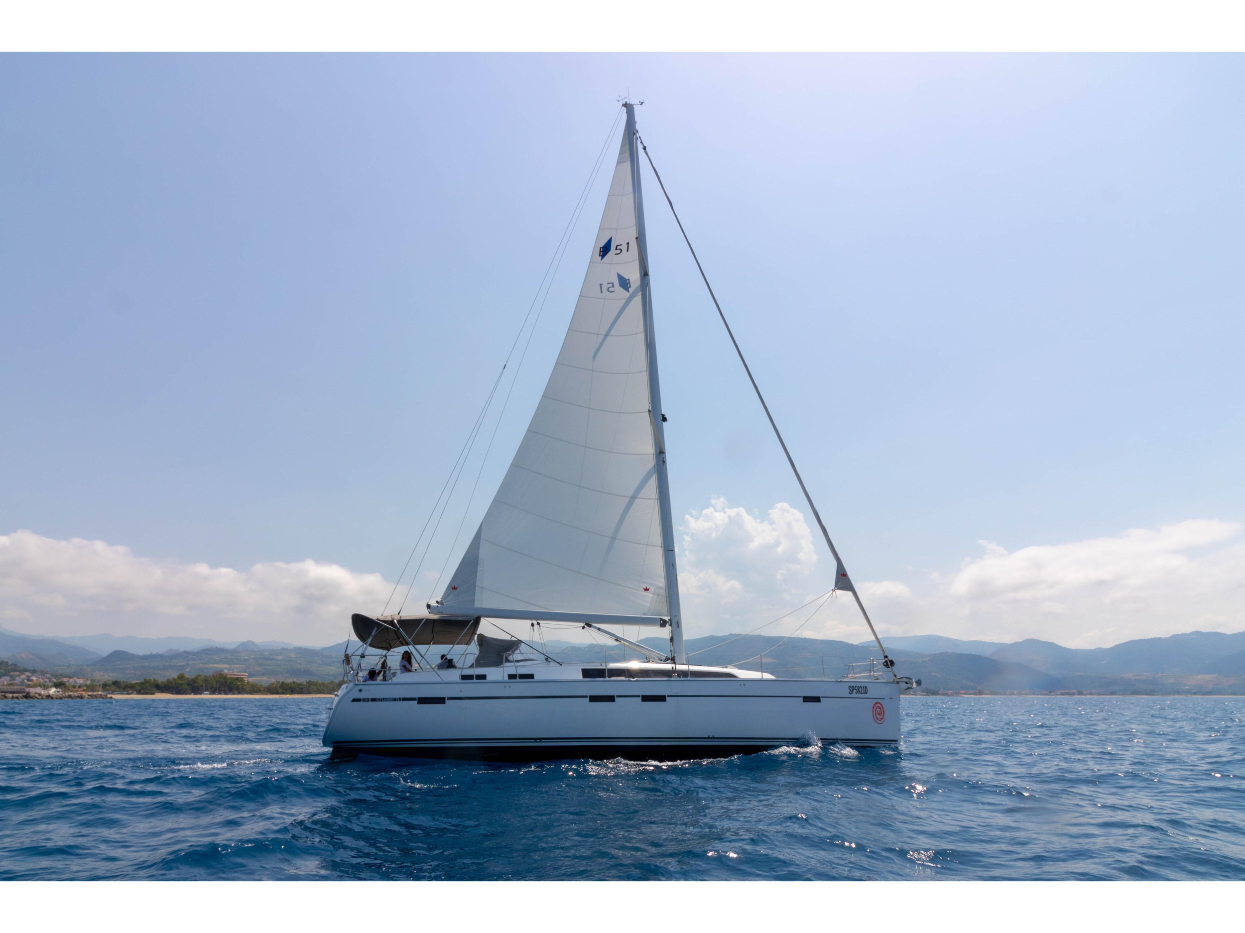 Bavaria Cruiser 51 — photo 10