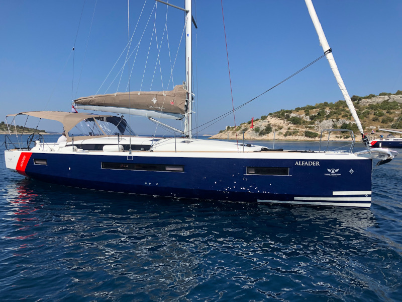 Sun Odyssey 490 — photo 11