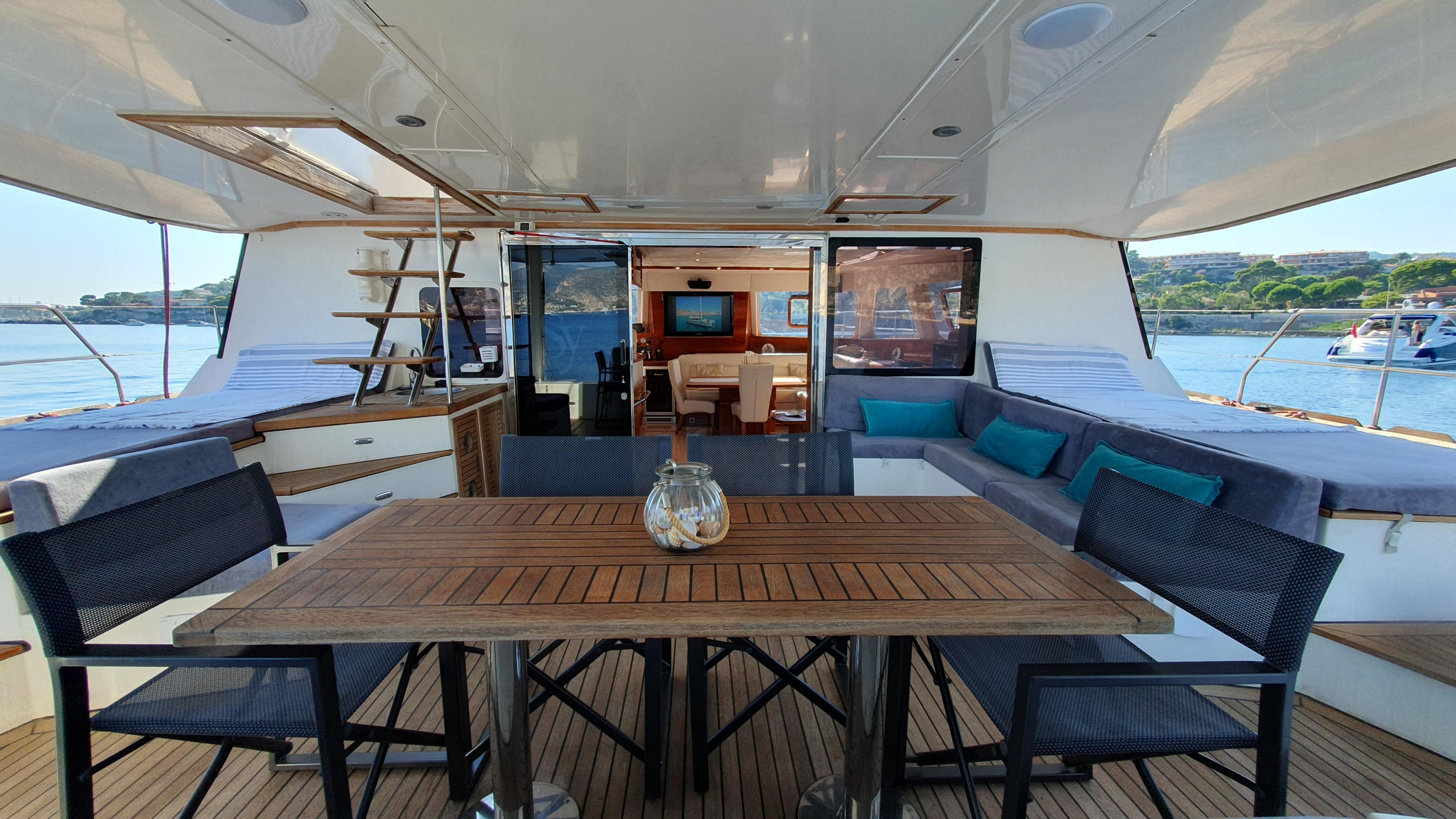 SUNREEF 62 — photo 28