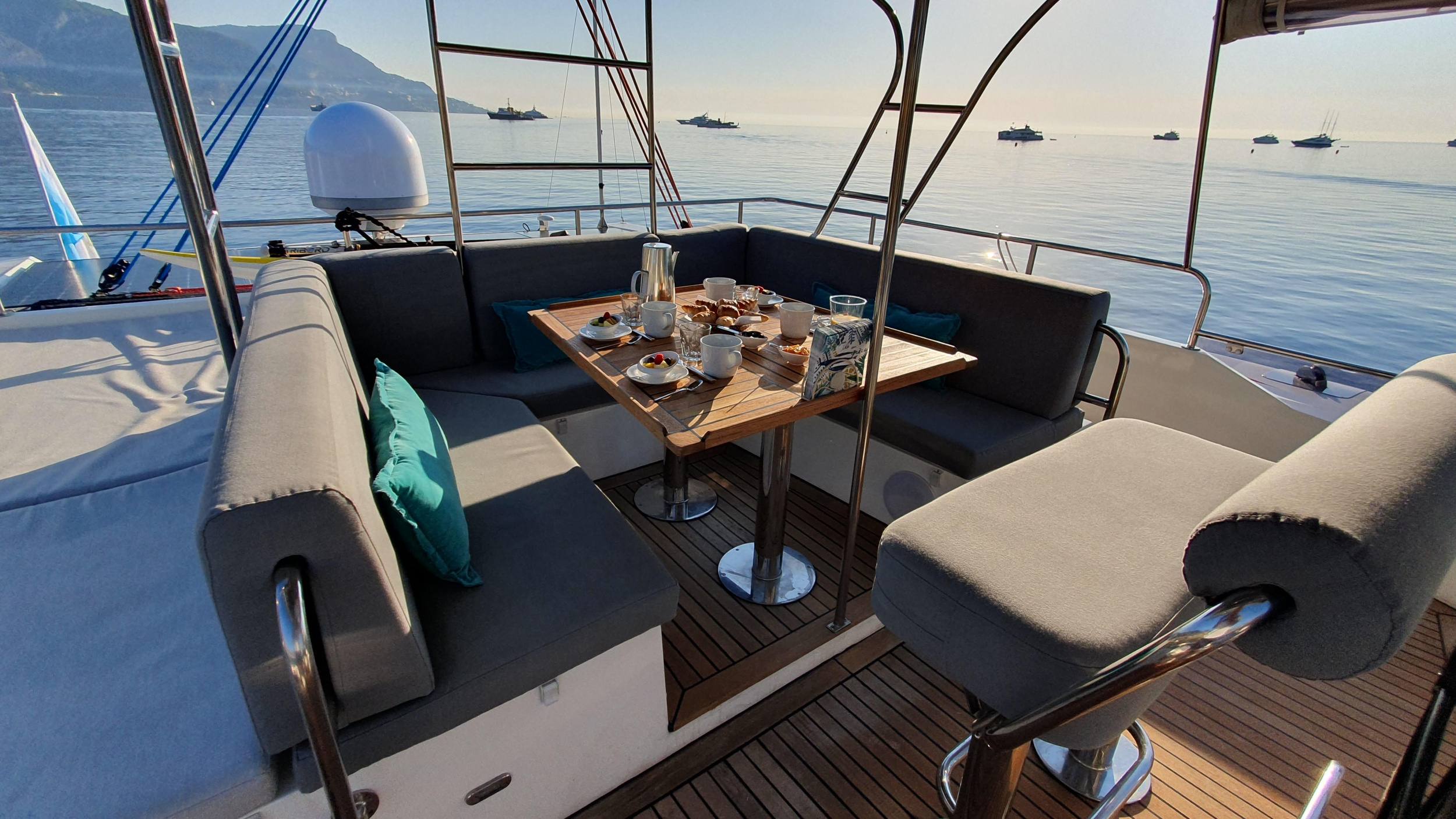 SUNREEF 62 — photo 9