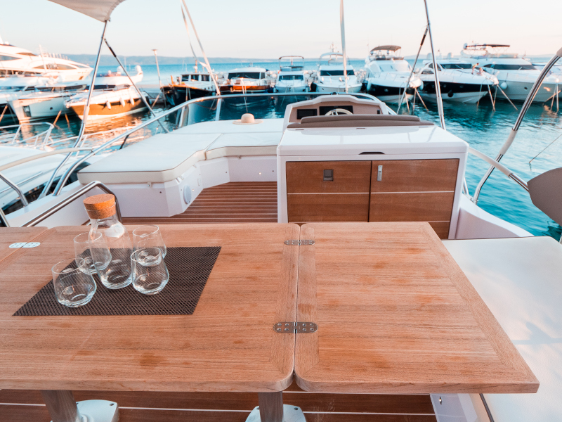 Sessa Fly 47 — photo 31