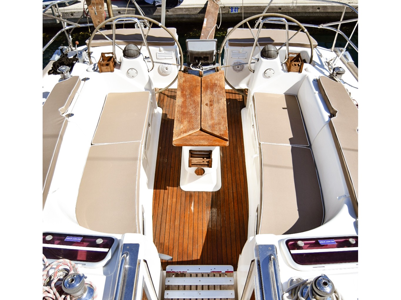 Bavaria 46 — photo 11