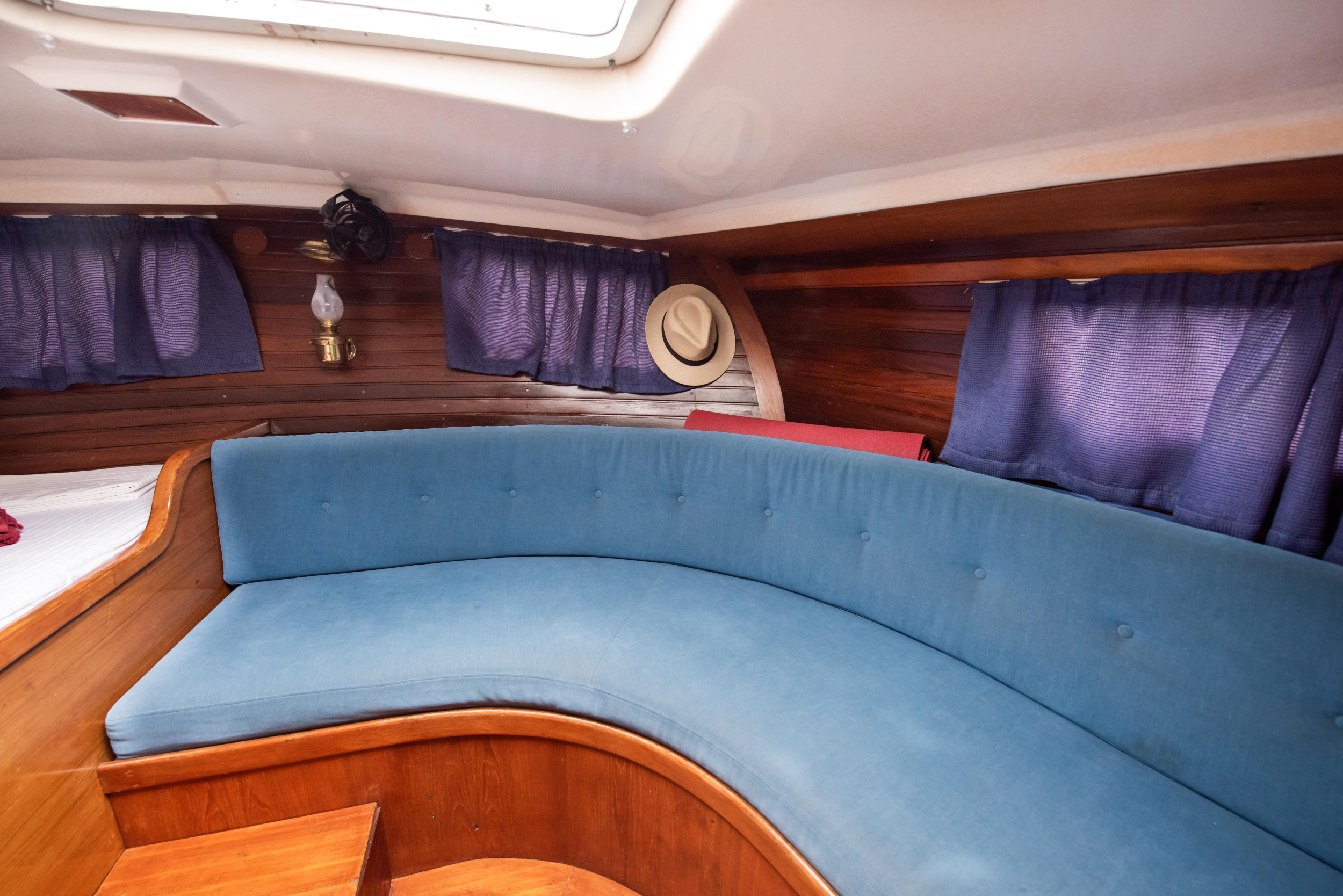 Amphitrite 43 — photo 2