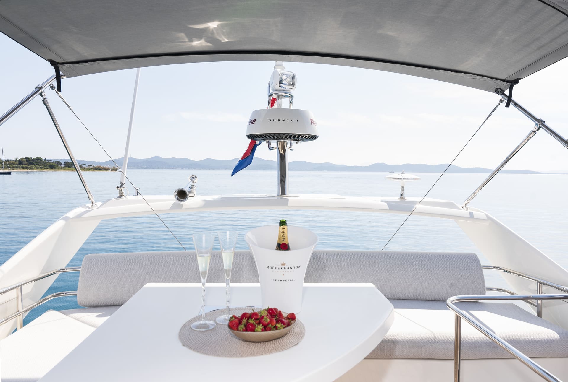 Prestige 460 — photo 31