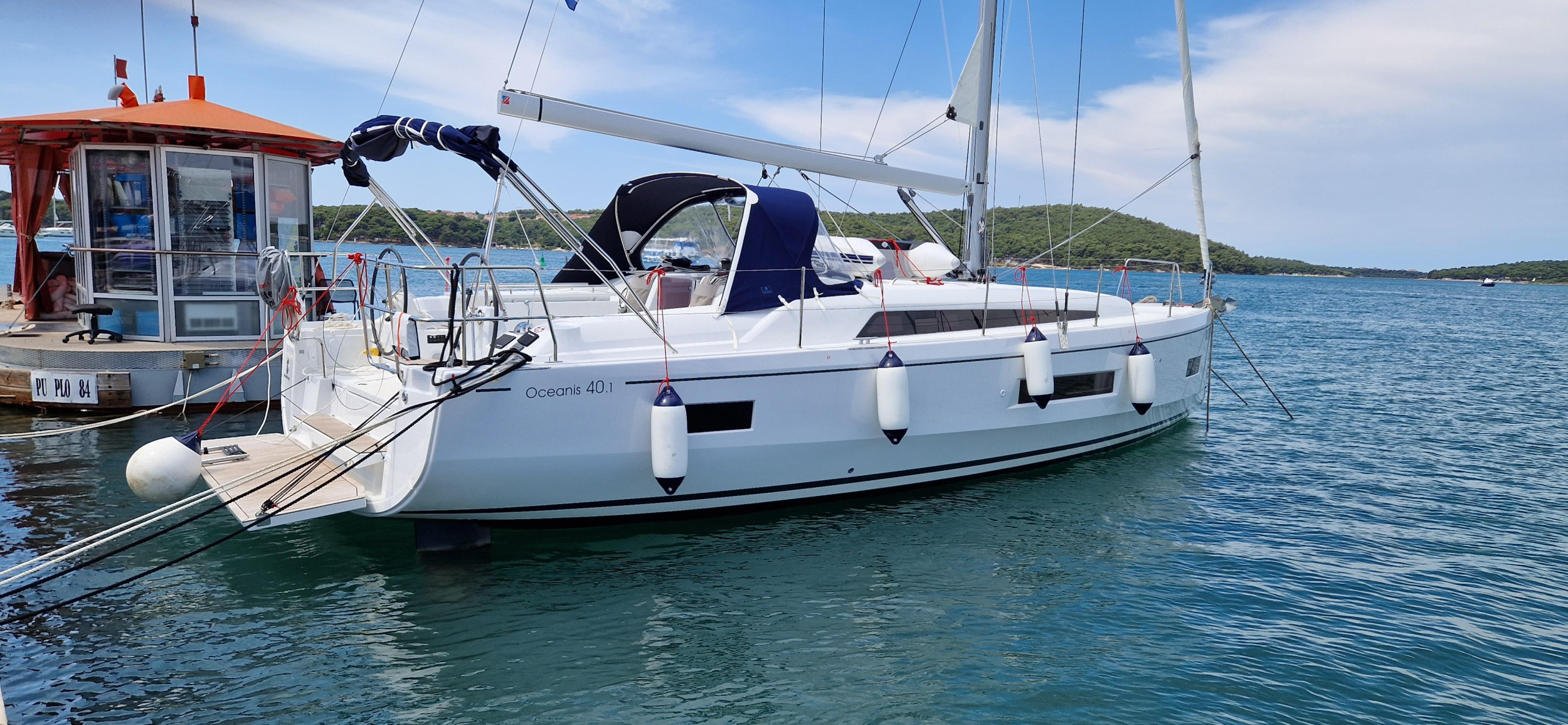Oceanis 40.1 — photo 13